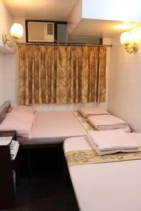 Carlton Guest House - Carlton Group of Hostels - Oda