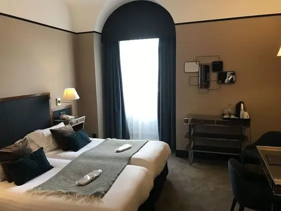 Hotel Carlton - Oda