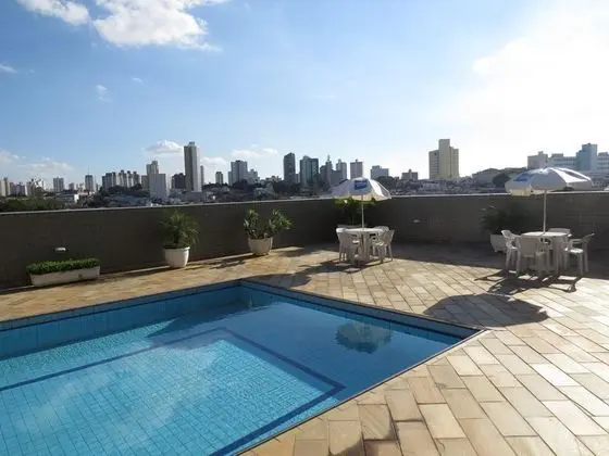 Carlton Plaza Hotel - Havuz