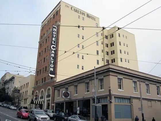 Hotel Carlton
