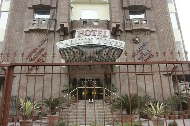 Carlton Tower Hotel