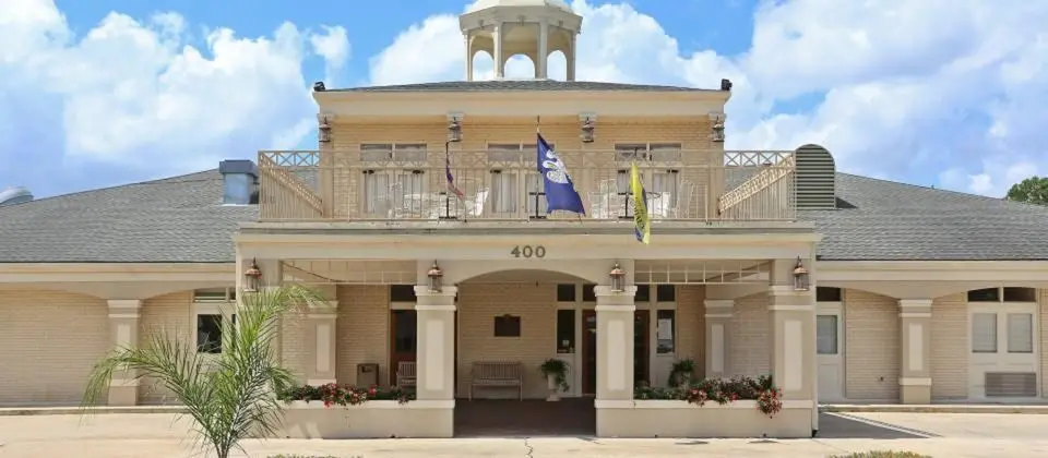 Carmel Inn Suites