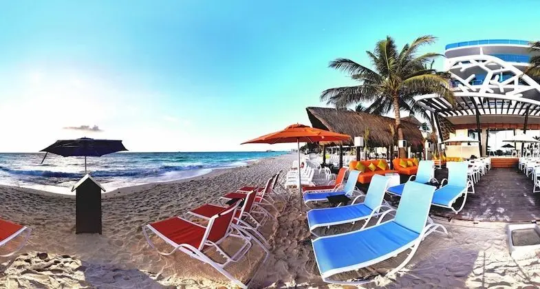 The Carmen Hotel - Beachfront, Adults Only - Plaj