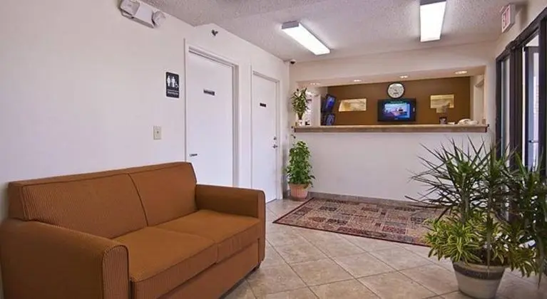 Carom Inn Baton Rouge East