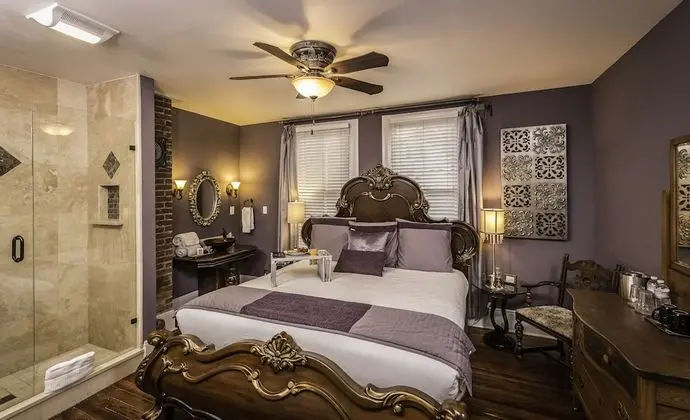 Carriage Way Inn - Oda