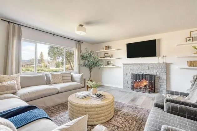 Carrillo by Avantstay Powerful Santa Rosa Getaway in Wine Country!