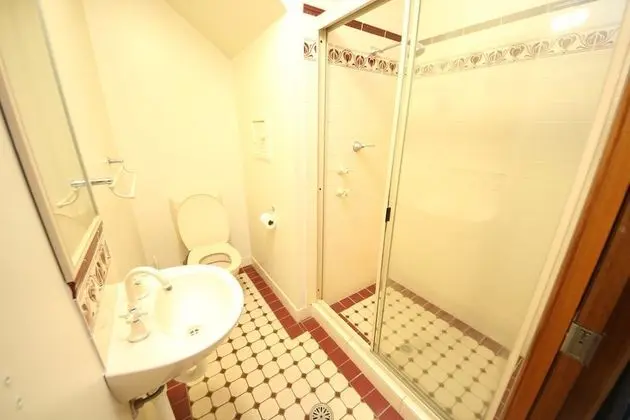 Carrington Terrace No 2 at South West Rocks - Banyo Tipleri