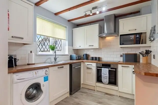 Cartwright s Cottage - Indoor Pool Sports Courts Play Park - Oda