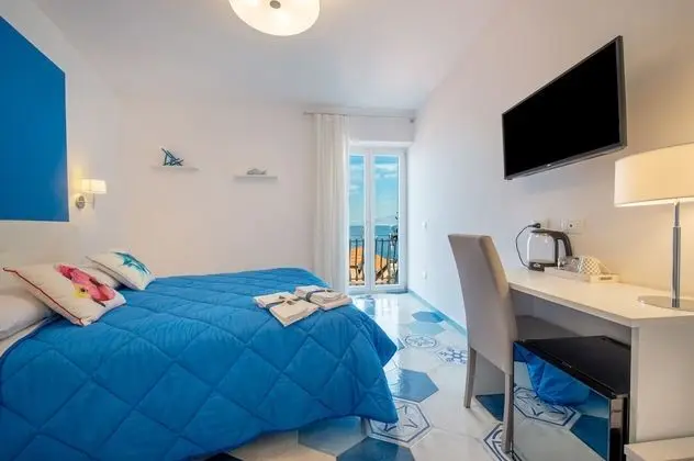 Caruso Sea View