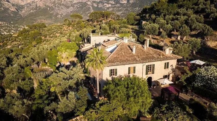 Ca's Xorc Luxury Retreat- Adults Only
