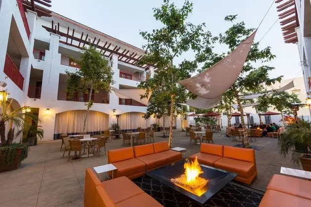 Hotel Casa 425 + Lounge