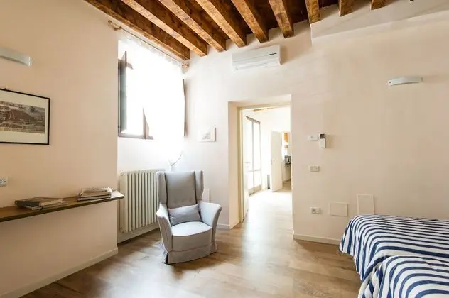 Casa Agli Scrimiari ItalianFlat - Oda