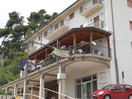 Casa-Albergo Tiroasegno - 1