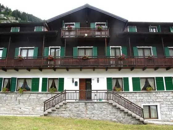 Casa Alpina Don Guanella - Dış Mekan