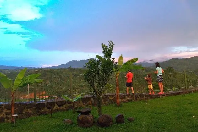 Casa Amanecer Bed & Breakfast