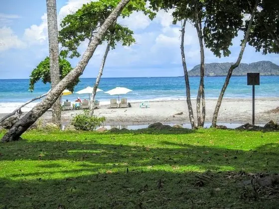 Casa Amigos by the beach
