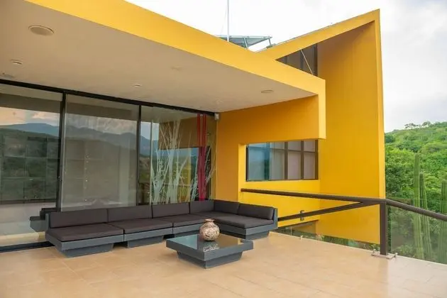 Casa Ave del Risco (Villa con río y cascada al interior) - Dış Mekan