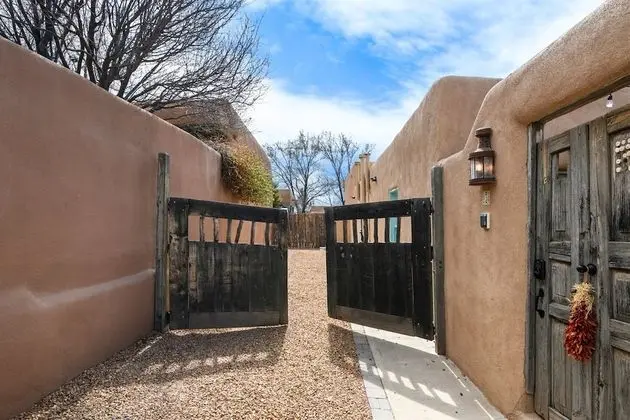 Casa Azul - Hilltop Gem, Authentic Santa Fe Style - Dış Mekan