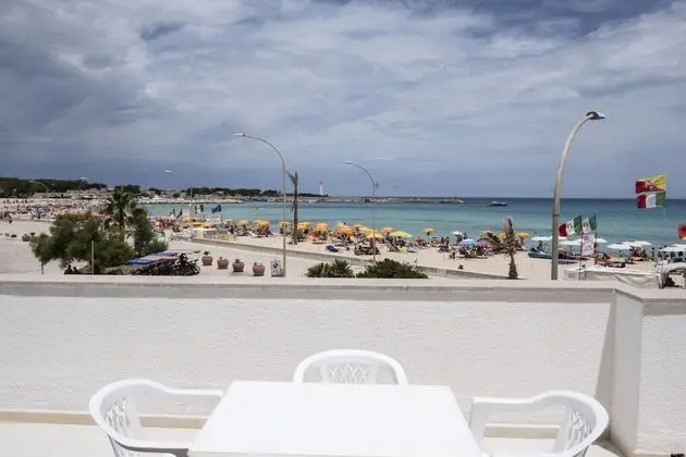 Casa Azzurra sul mare e centralissima