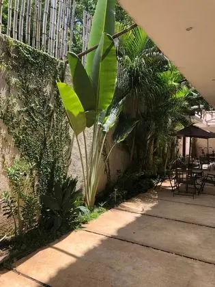 Hotel Casa Bamboo - Dış Mekan