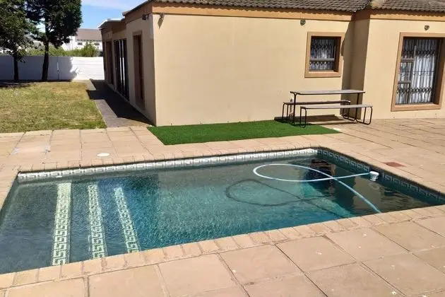Casa Bella 6 Sleeper Langebaan - Havuz
