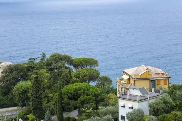 Casa Bianca a Bogliasco by Wonderful Italy