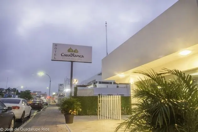 Hotel Casa Blanca