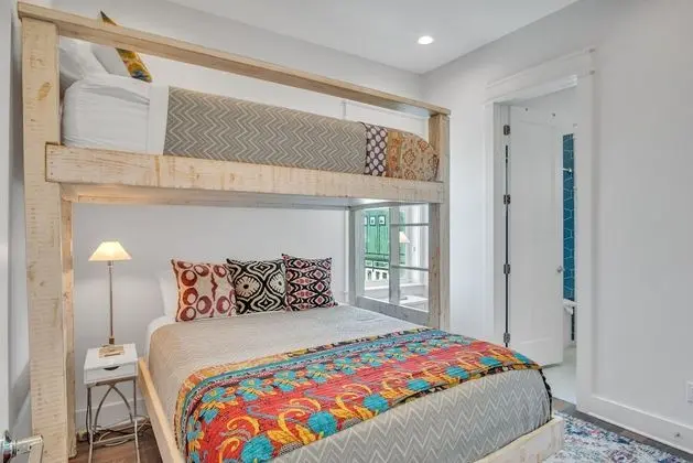 Casa Blanca at Sunflower Beach - Oda