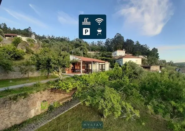 Casa c/ Piscina e Churrasqueira Mystay