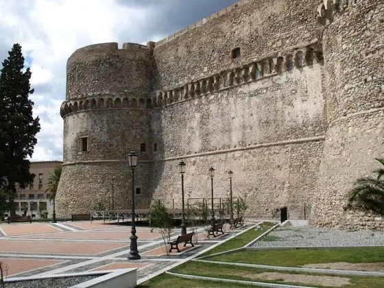 Casa Cairoli