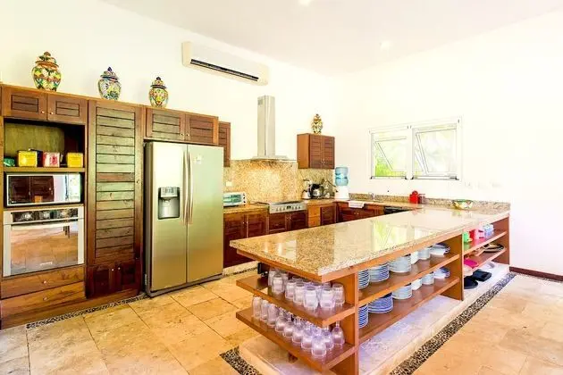 Casa Caleta Akumal Villa en Laguna - Mutfak