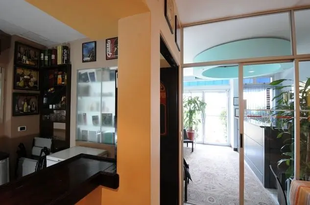 Hotel Casa Cambranes - İç Mekan