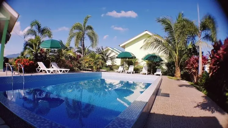 Casa Cenang Resort Tok Bidin Langkawi - Havuz