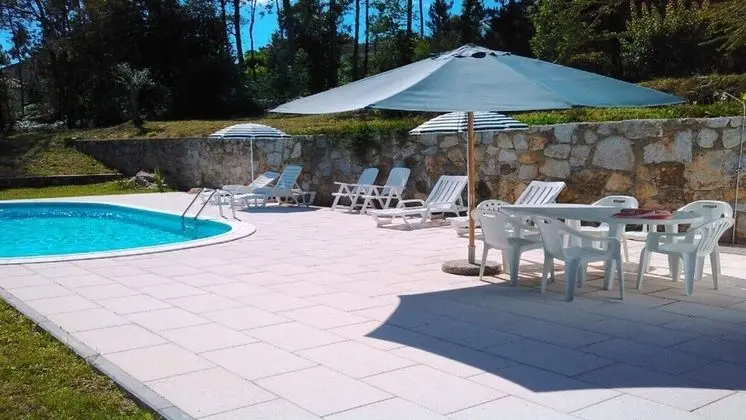 Casa com Piscina Barcelos, Izibookings - Havuz