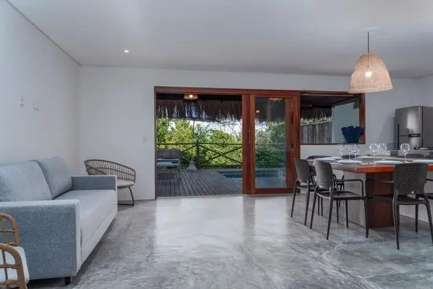 Casa com Piscina nos Altos da Praia do Marceneiro - Oda