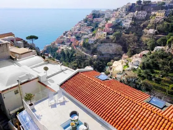 Casa Cristallo With Private Terrace and Sea View