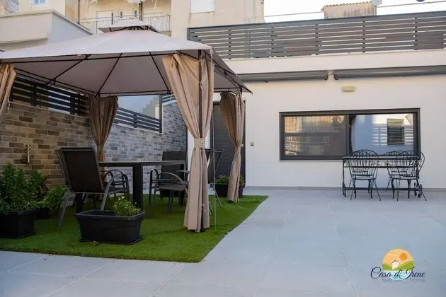 Casa d Irene near airport beach