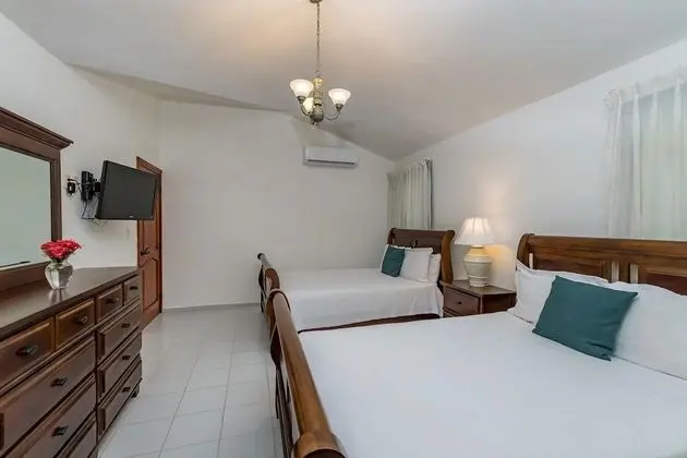 Casa de Campo Villa for Rent in Caribbean Style - With Pool Jacuzzi and Volleyball net - Oda