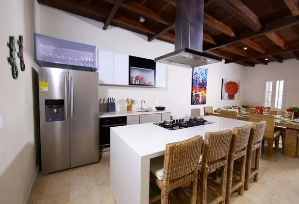 Casa de la Muralla - Luxury 4BR Colonial House in Getsemani by H - Mutfak