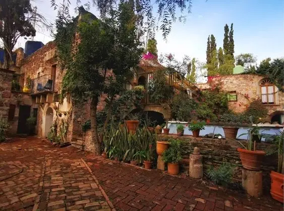 Casa de los Espíritus Alegres By Rotamundos