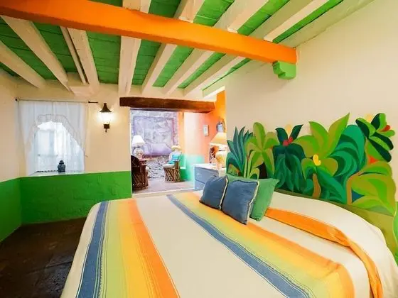 Casa de los Espíritus Alegres By Rotamundos - Öne Çıkan Resim