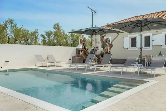 Casa De Miro