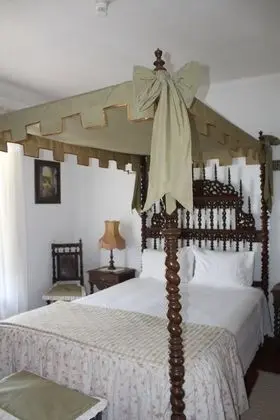 Casa de S. Thiago do Castelo