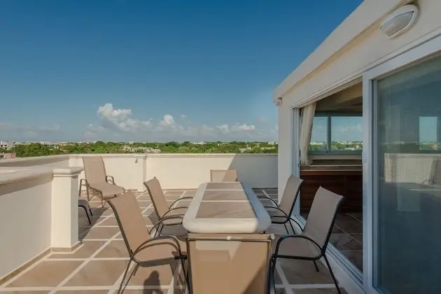 Casa del Árbol Condo