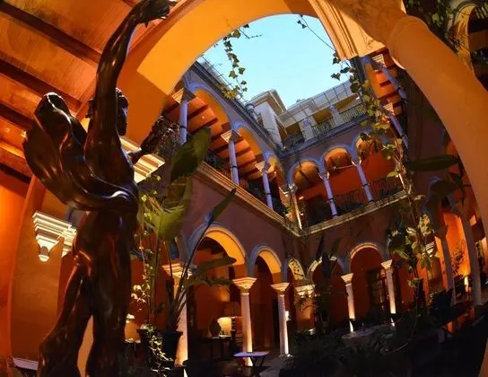Hotel Casa Del Poeta - Genel