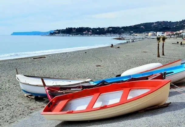 Casa Di Elena 600mt From Sea