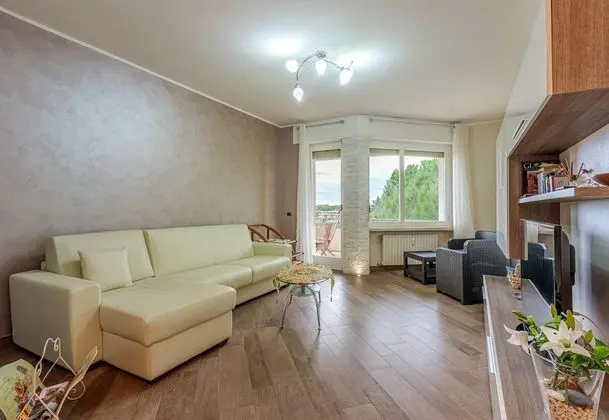 Casa di Luciano few Minutes From sea