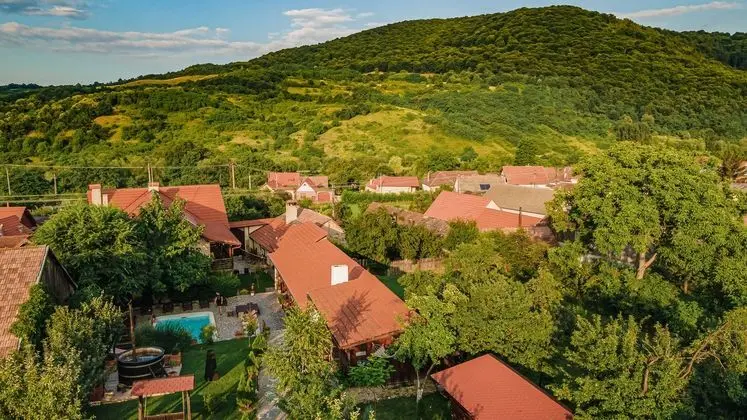 Casa Dives, Transylvania - Öne Çıkan Resim