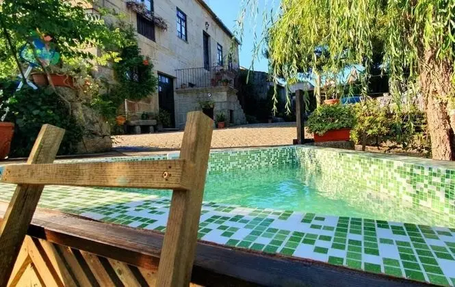 Casa do Fundo - Sustainable & Ecotourism - Havuz
