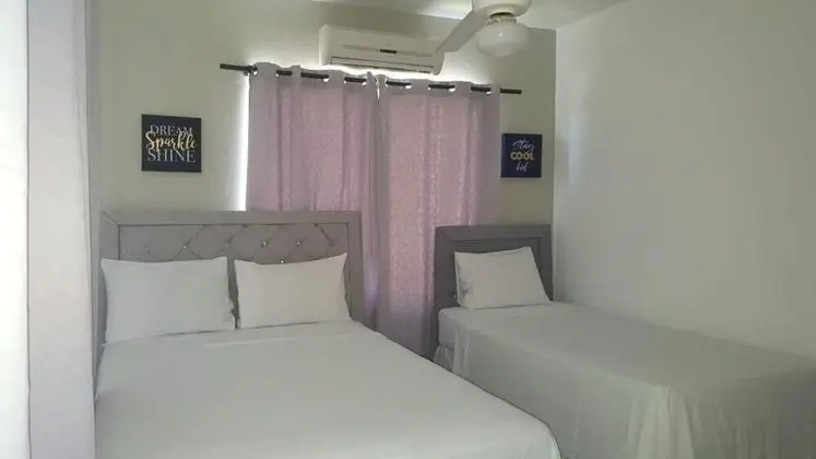 Hotel Casa Docia - Double Room With Balcony 2 Adults 1 Child - 3